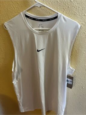 Nike Pro Men's Dri-FIT Slim Sleeveless Top (White/Black, FB7924-100) Size 2xl